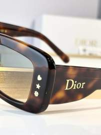 Picture of Dior Sunglasses _SKUfw79722224fw